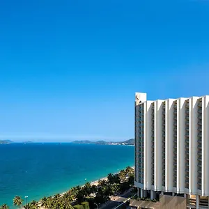 Intercontinental By Ihg Нячанг