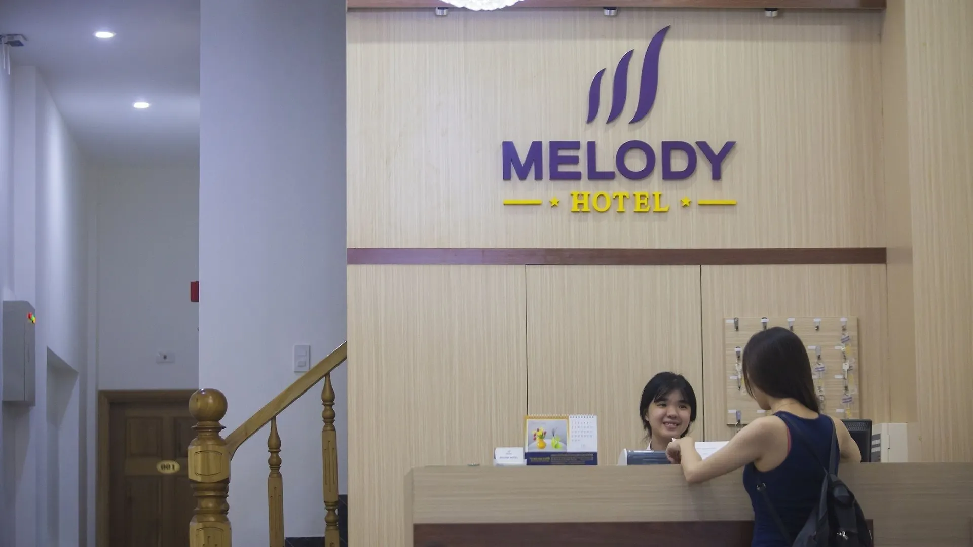 Melody Hotel Нячанг